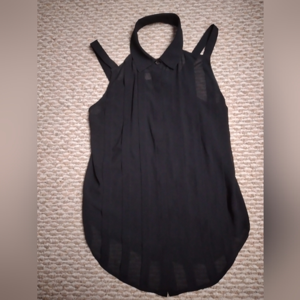 😊5 for $20 Lost April top